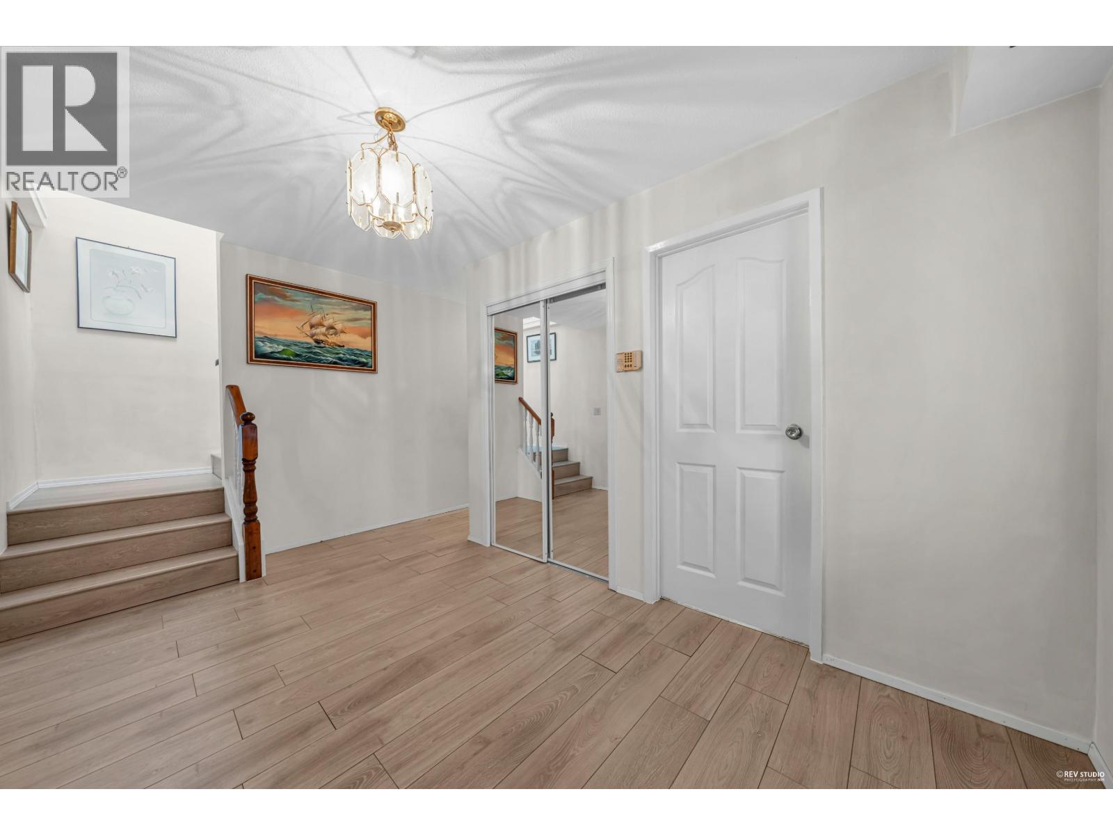 6760 Lakeview Avenue, Burnaby, British Columbia  V5E 2P4 - Photo 32 - R3063243