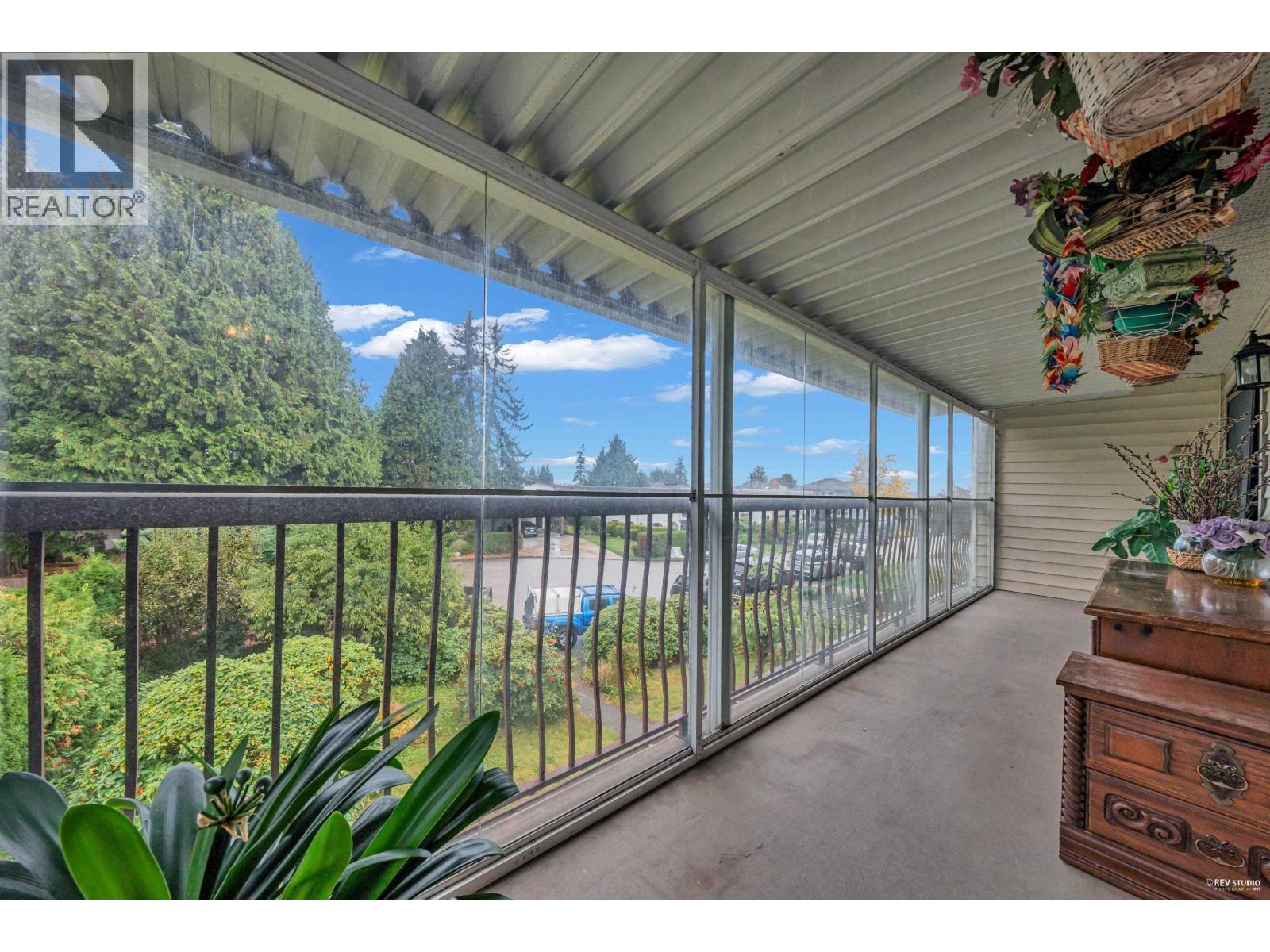 6760 Lakeview Avenue, Burnaby, British Columbia  V5E 2P4 - Photo 35 - R3063243