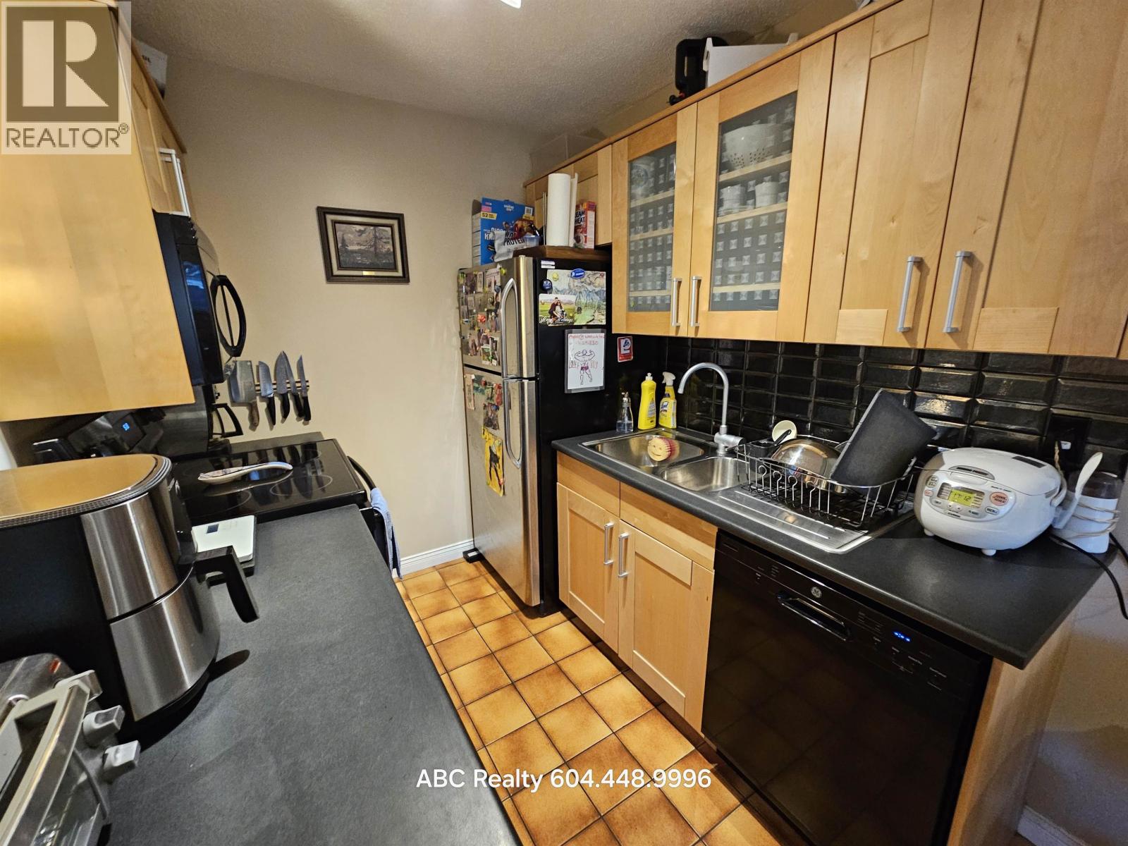 1fl 2125 W 2nd Avenue, Vancouver, British Columbia  V6K 1H7 - Photo 10 - R3063236