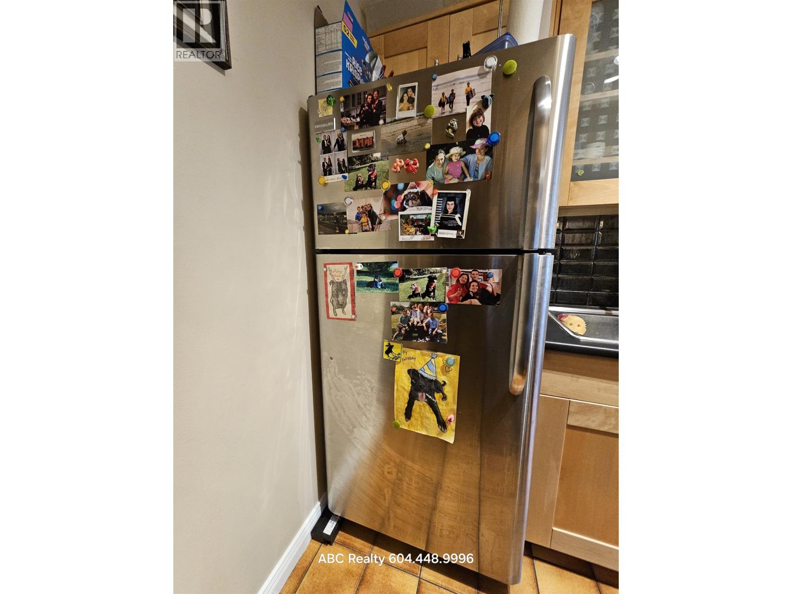 1fl 2125 W 2nd Avenue, Vancouver, British Columbia  V6K 1H7 - Photo 12 - R3063236