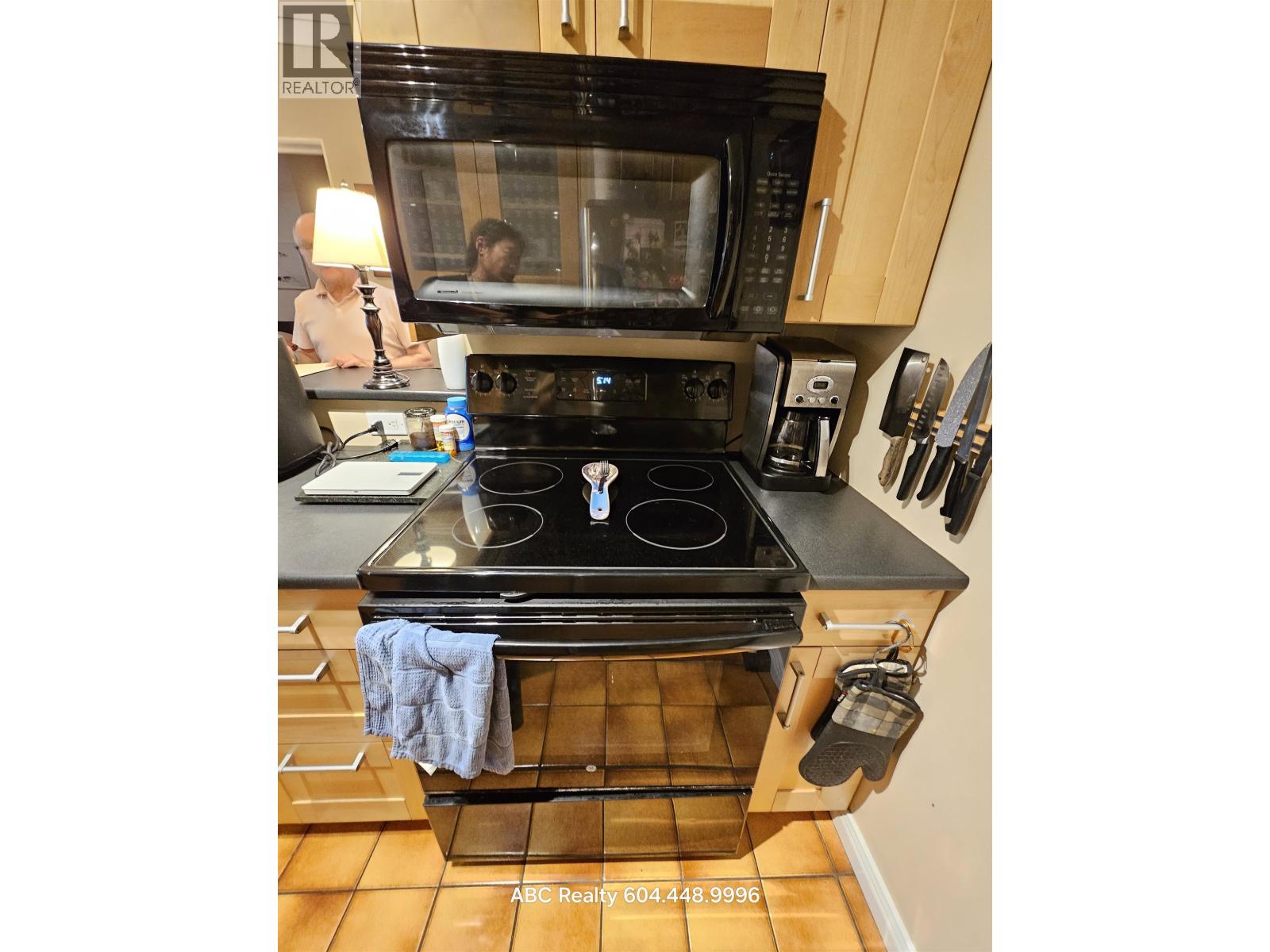 1fl 2125 W 2nd Avenue, Vancouver, British Columbia  V6K 1H7 - Photo 13 - R3063236