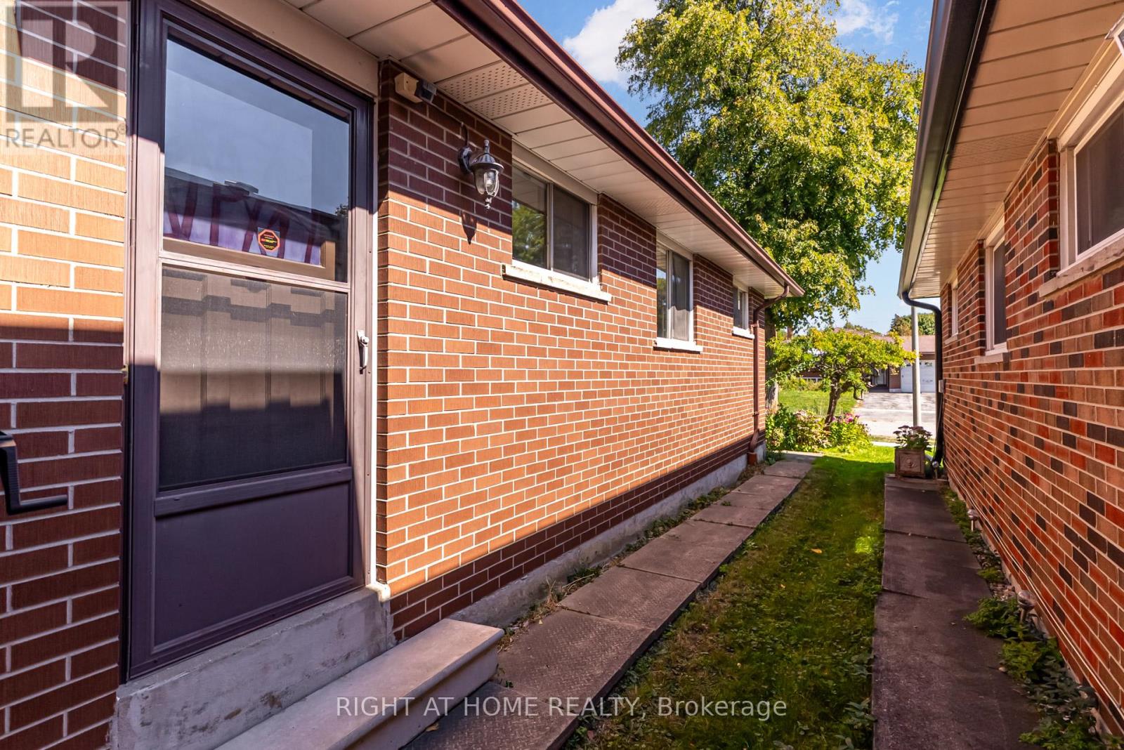 22 Rainier Square, Toronto, Ontario  M1T 2Z9 - Photo 40 - E12488662