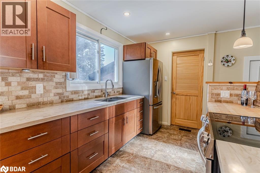 255 Fraser Street, Gravenhurst, Ontario  P1P 1C9 - Photo 5 - 40781720