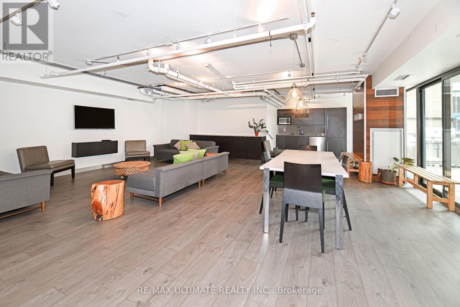 # 405 - 32 Camden Street, Toronto, Ontario  M5V 1G4 - Photo 24 - C12490080