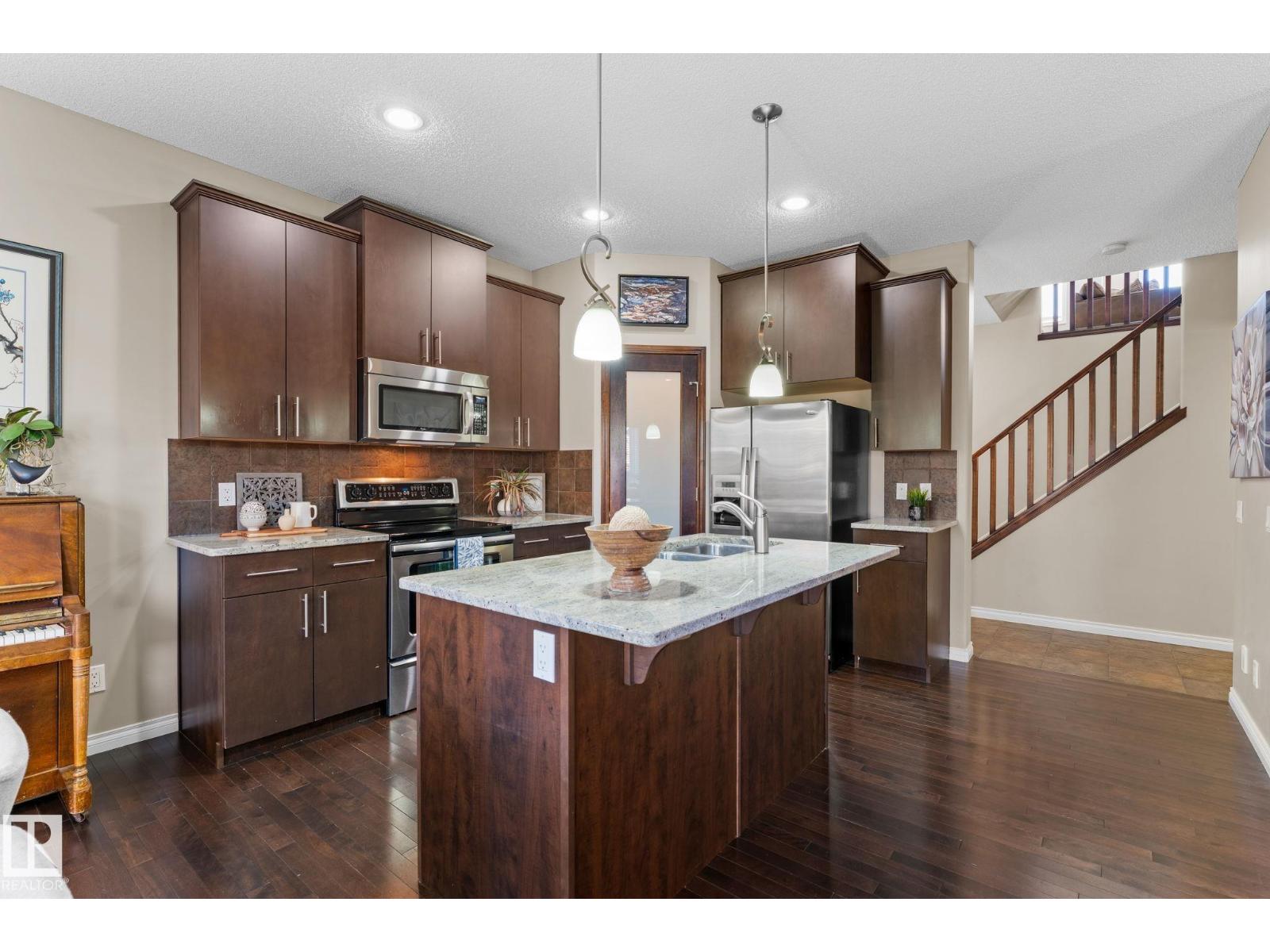 39 Newgate Wy, St. Albert, Alberta  T8N 4C5 - Photo 13 - E4463987