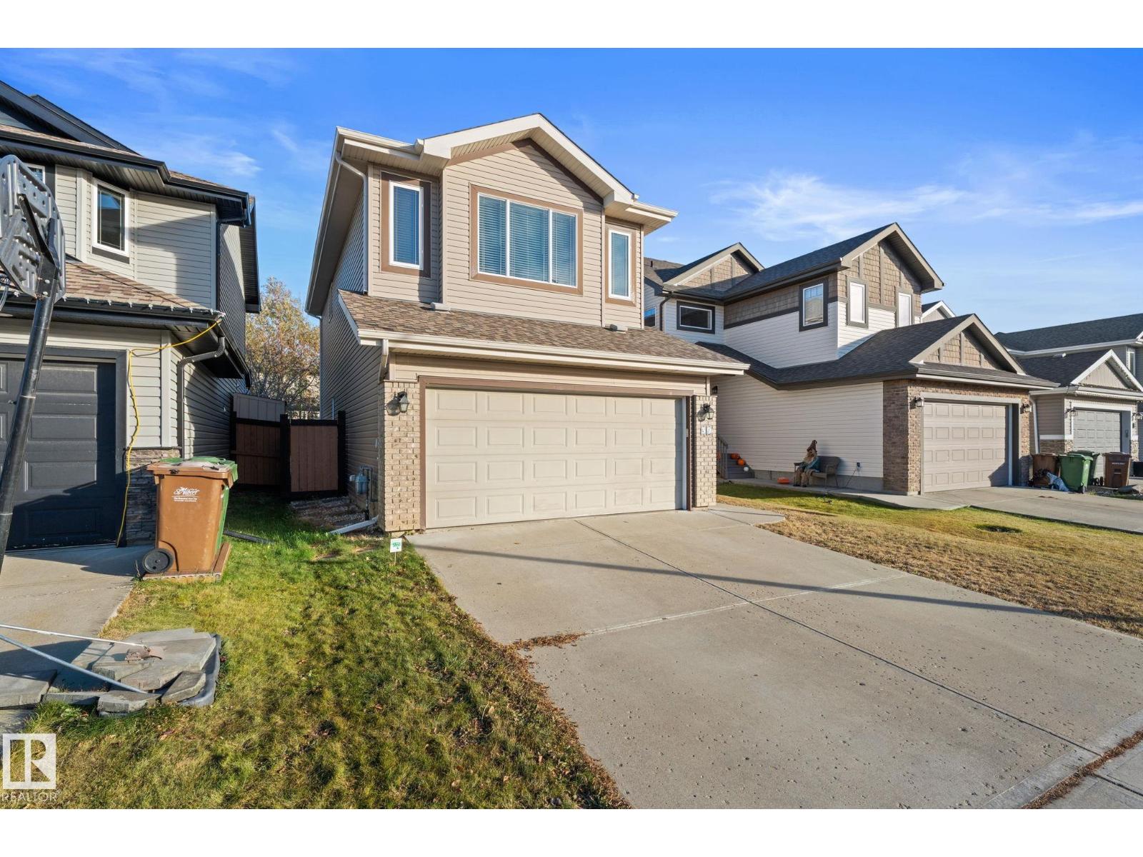 39 Newgate Wy, St. Albert, Alberta  T8N 4C5 - Photo 3 - E4463987