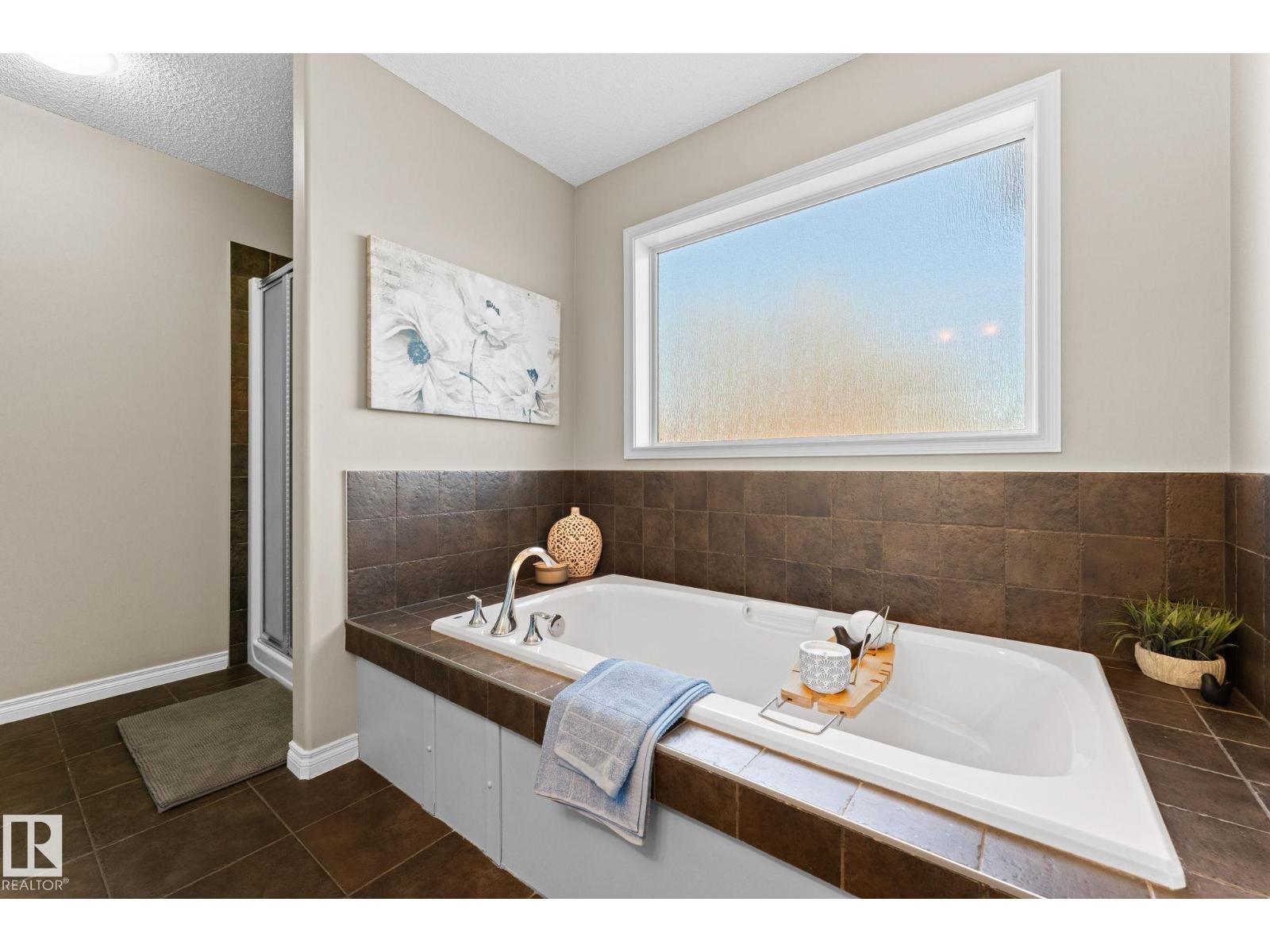 39 Newgate Wy, St. Albert, Alberta  T8N 4C5 - Photo 32 - E4463987