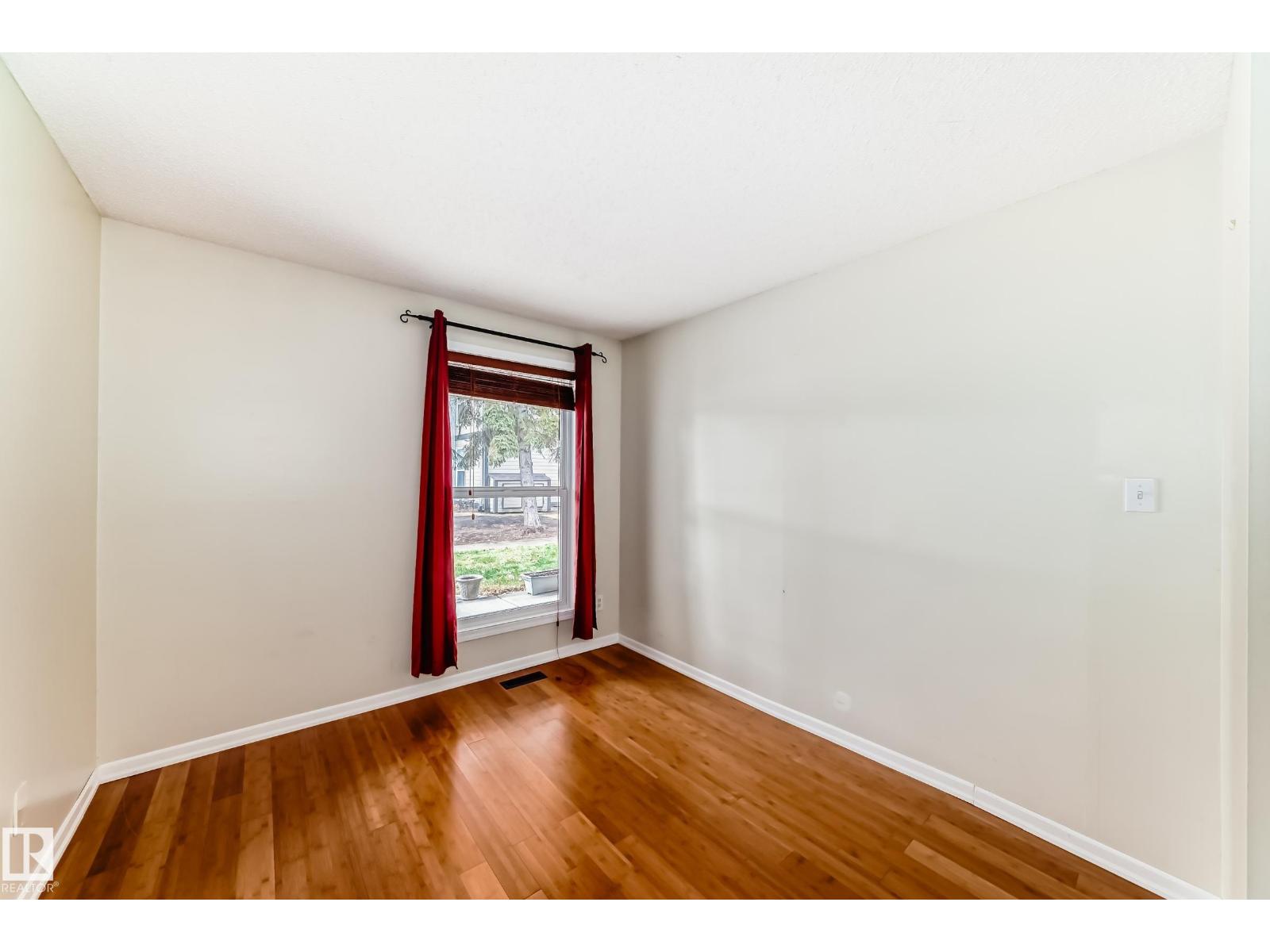 1126 Saddleback Rd Nw, Edmonton, Alberta  T6J 4Z4 - Photo 26 - E4463988