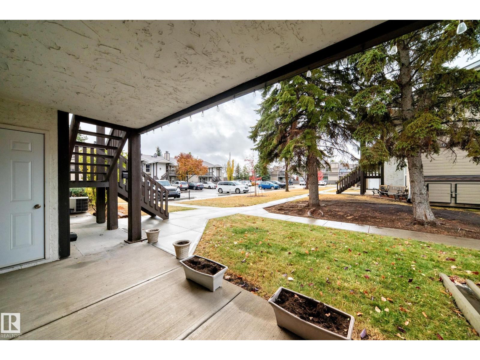 1126 Saddleback Rd Nw, Edmonton, Alberta  T6J 4Z4 - Photo 33 - E4463988