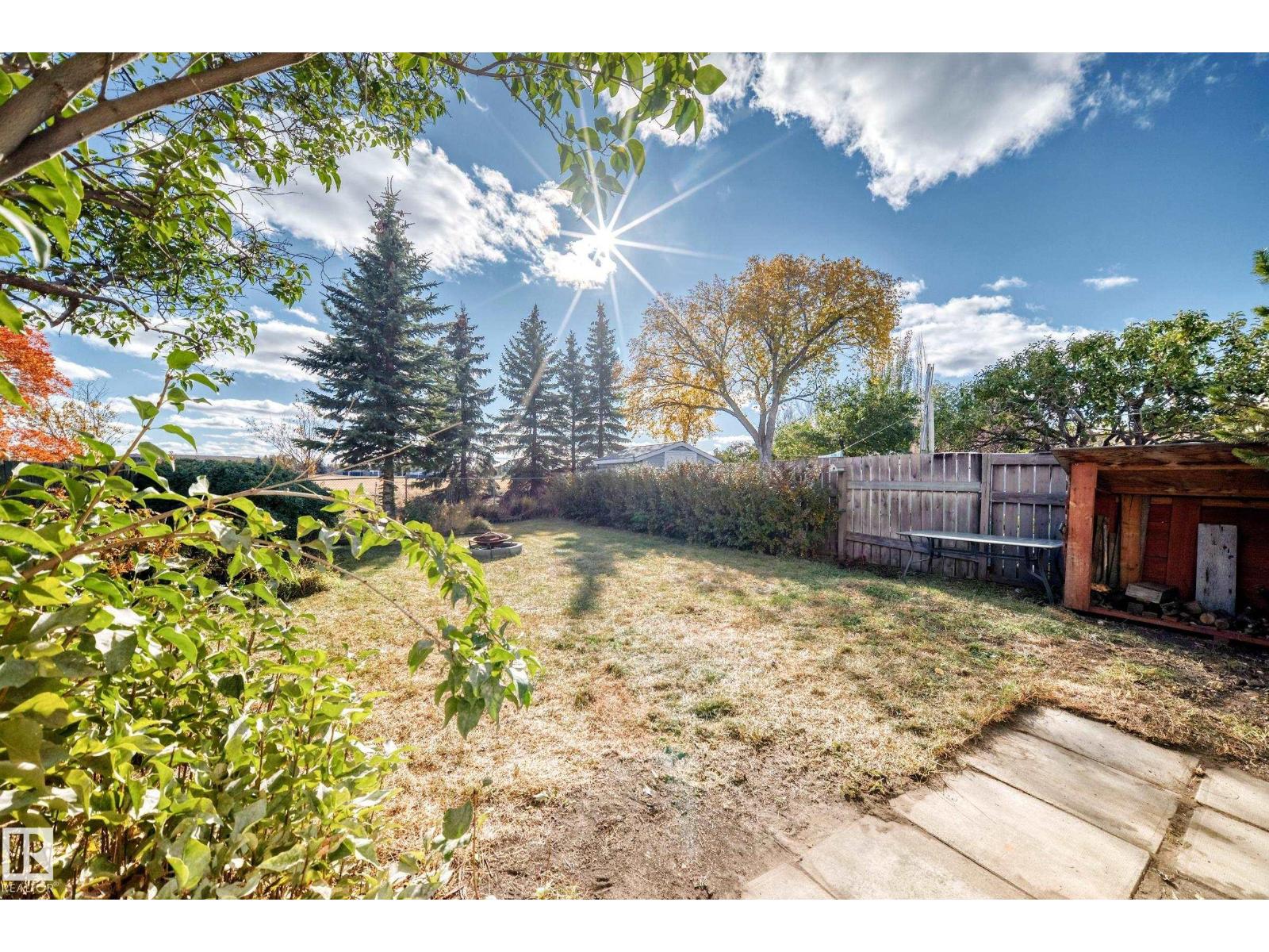 2017 108 St Nw, Edmonton, Alberta  T6J 5V4 - Photo 29 - E4463989