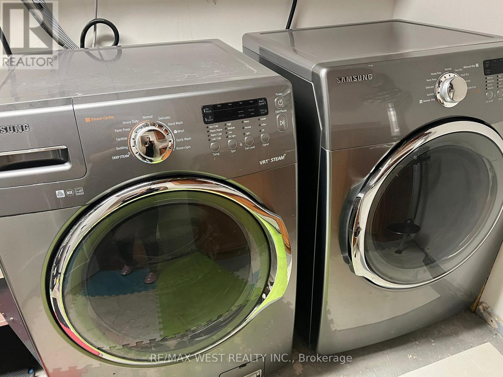 123 Carmen Crescent, Vaughan, Ontario  L4L 5P1 - Photo 11 - N12490198