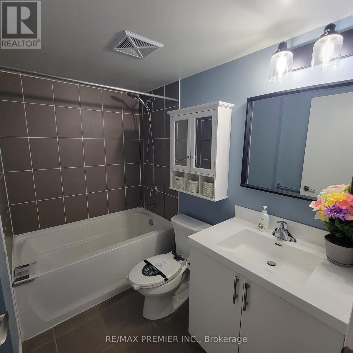 1109 - 830 Lawrence Avenue W, Toronto, Ontario  M6A 1C3 - Photo 15 - W12457290