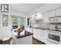 502 500 Stewart Ave NEWPORT