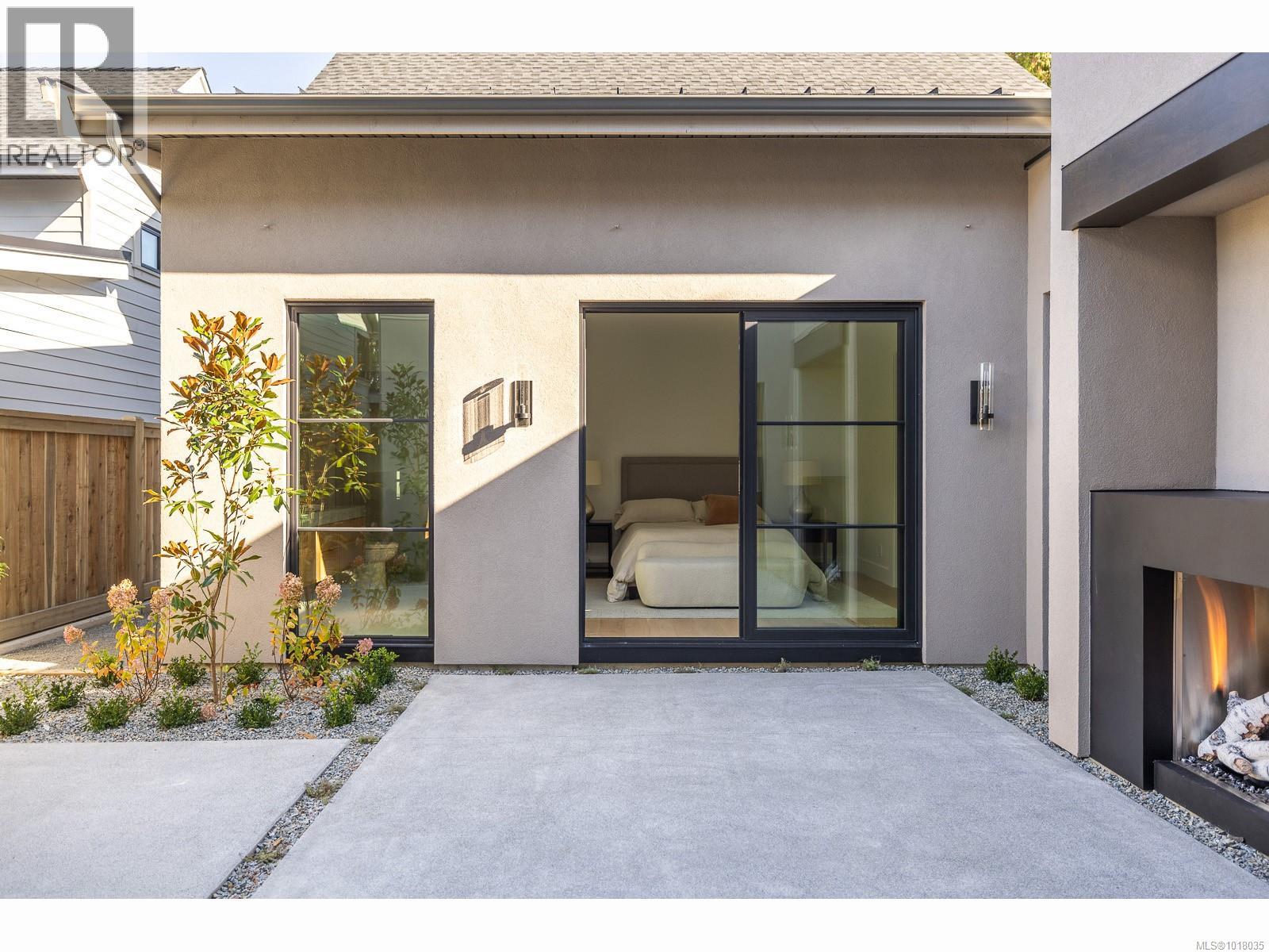 634 Hemlock St, Qualicum Beach, British Columbia  V9K 1H8 - Photo 32 - 1018035