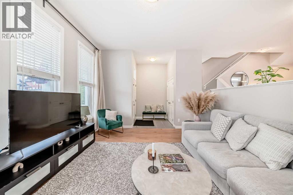 62 Nolanfield Heights Nw, Calgary, Alberta  T3R 0M2 - Photo 4 - A2254983