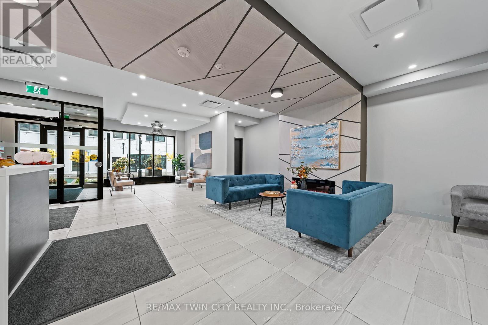 2407 - 60 Charles Street W, Kitchener, Ontario  N2G 0C9 - Photo 7 - X12380845