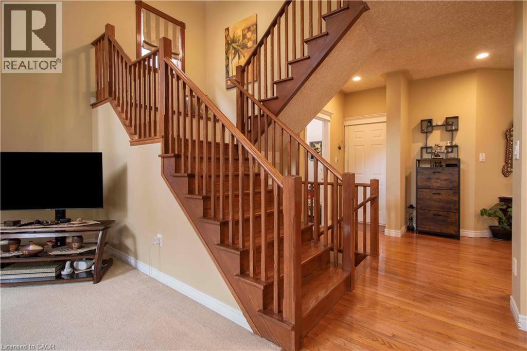 42 Holkham Avenue Unit# Main, Ancaster, Ontario  L9K 1N9 - Photo 25 - 40784331