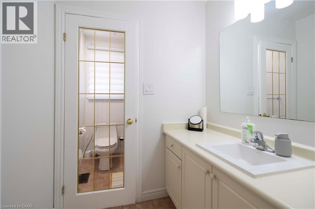 42 Holkham Avenue Unit# Main, Ancaster, Ontario  L9K 1N9 - Photo 26 - 40784331