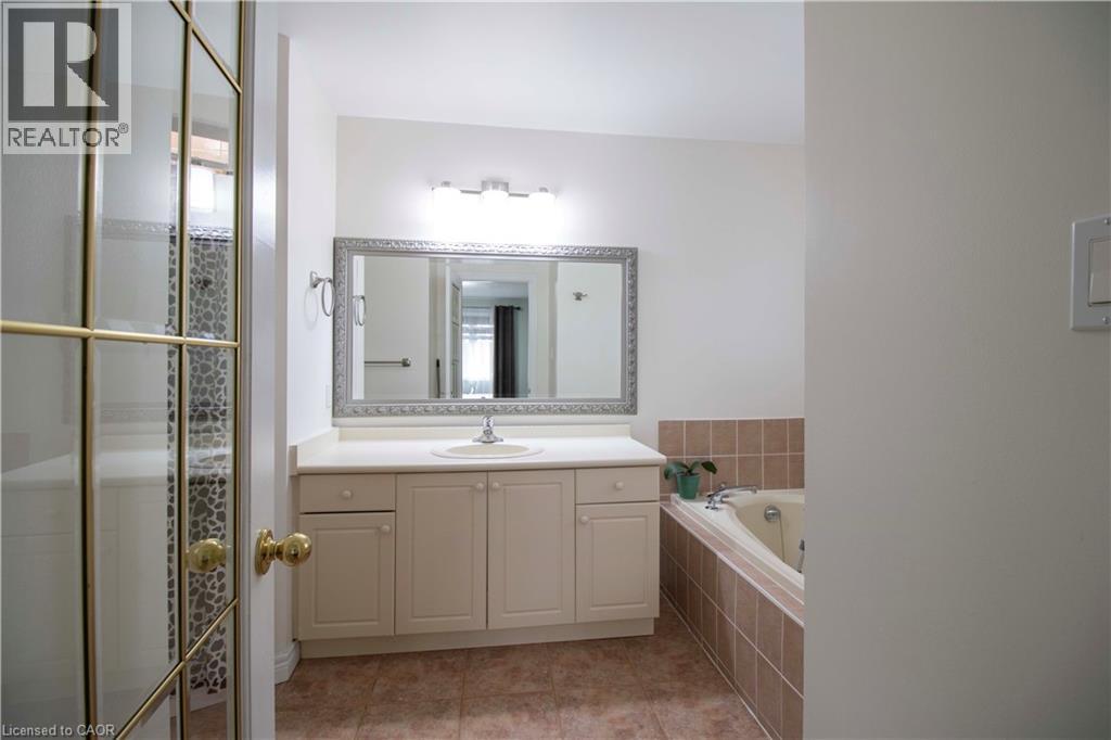 42 Holkham Avenue Unit# Main, Ancaster, Ontario  L9K 1N9 - Photo 41 - 40784331