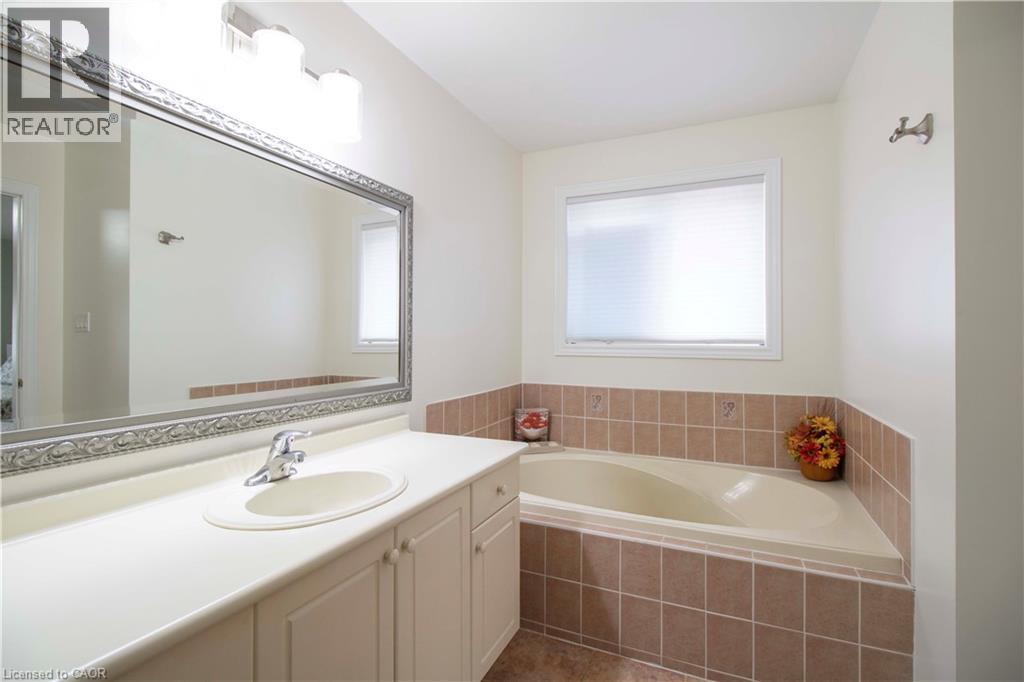 42 Holkham Avenue Unit# Main, Ancaster, Ontario  L9K 1N9 - Photo 43 - 40784331