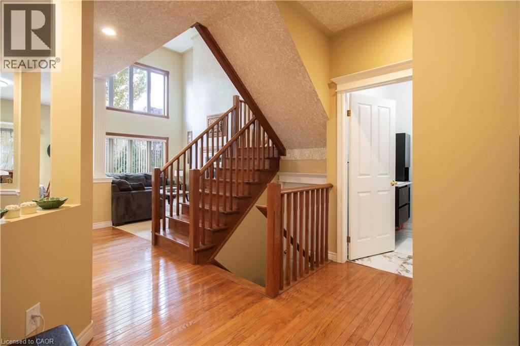 42 Holkham Avenue Unit# Main, Ancaster, Ontario  L9K 1N9 - Photo 7 - 40784331