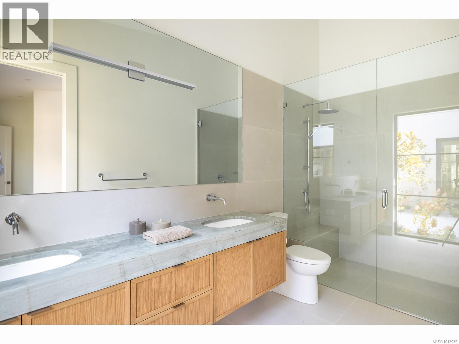 634 Hemlock St, Qualicum Beach, British Columbia  V9K 1H8 - Photo 42 - 1018035