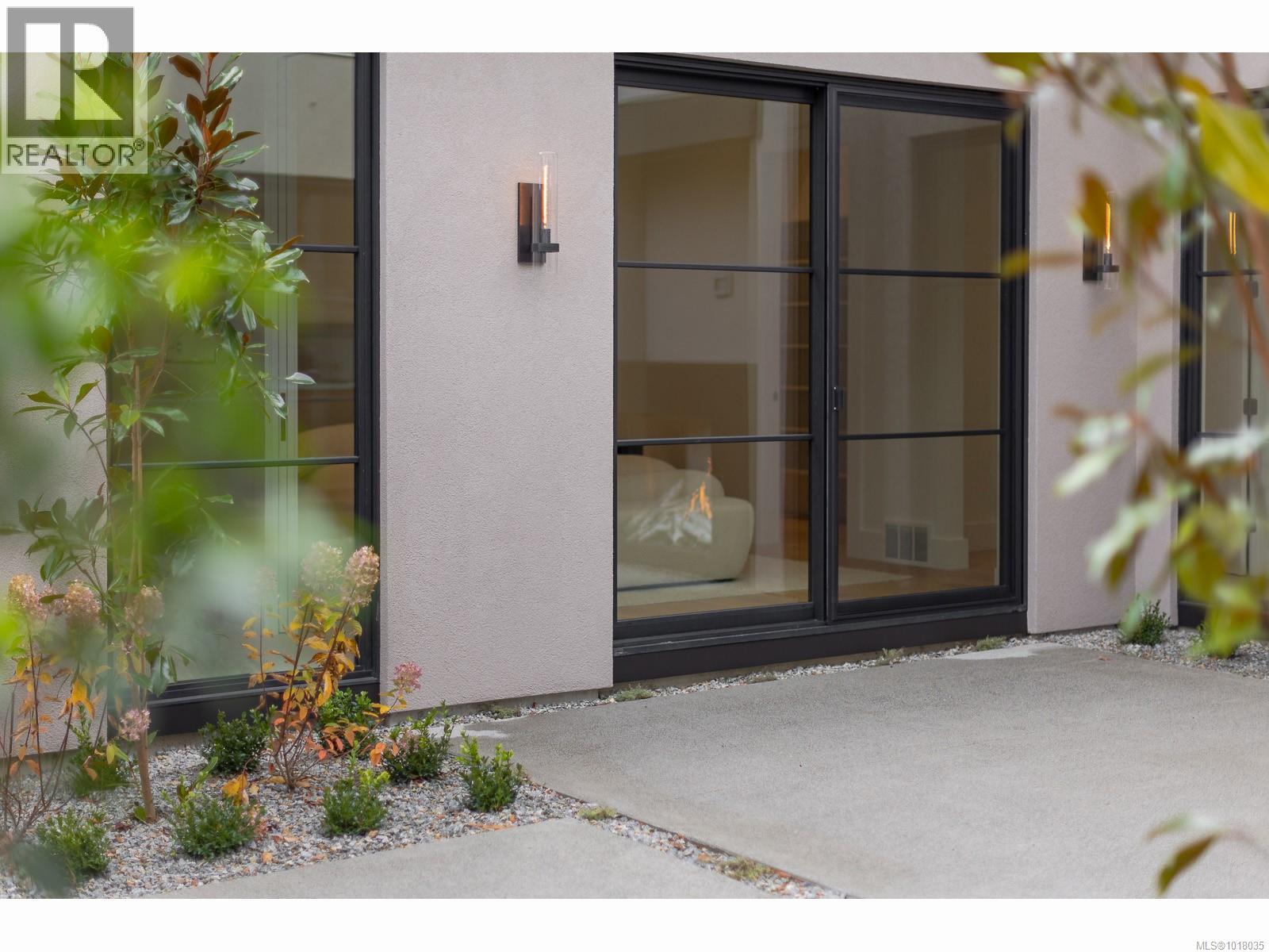 634 Hemlock St, Qualicum Beach, British Columbia  V9K 1H8 - Photo 33 - 1018035