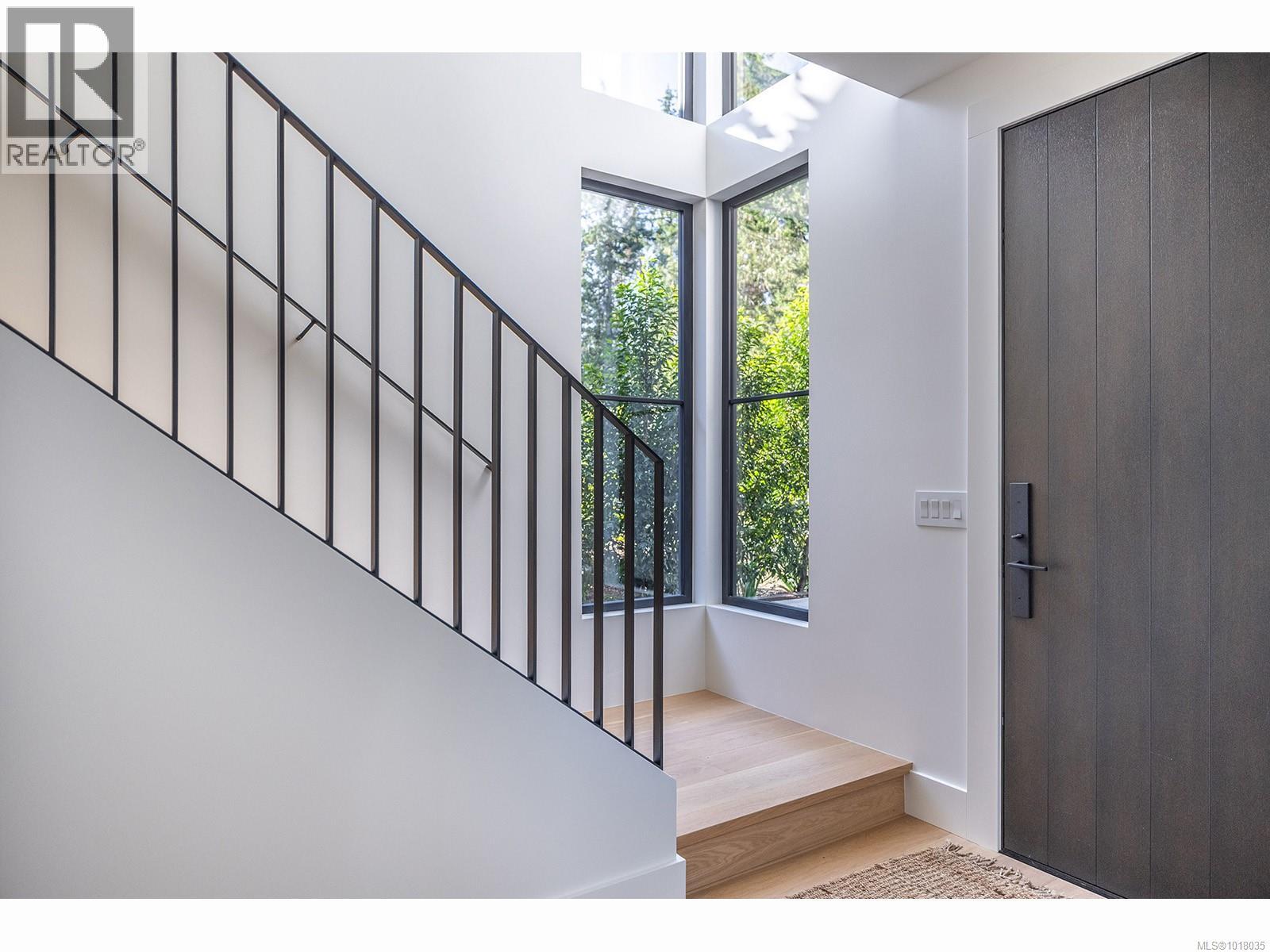 634 Hemlock St, Qualicum Beach, British Columbia  V9K 1H8 - Photo 45 - 1018035