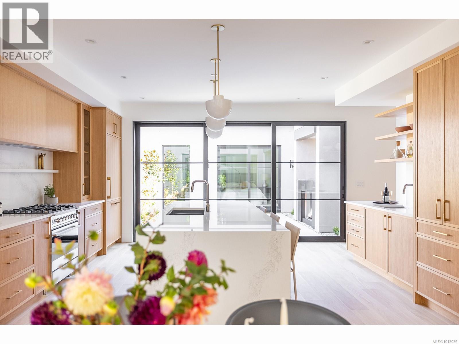 634 Hemlock St, Qualicum Beach, British Columbia  V9K 1H8 - Photo 18 - 1018035