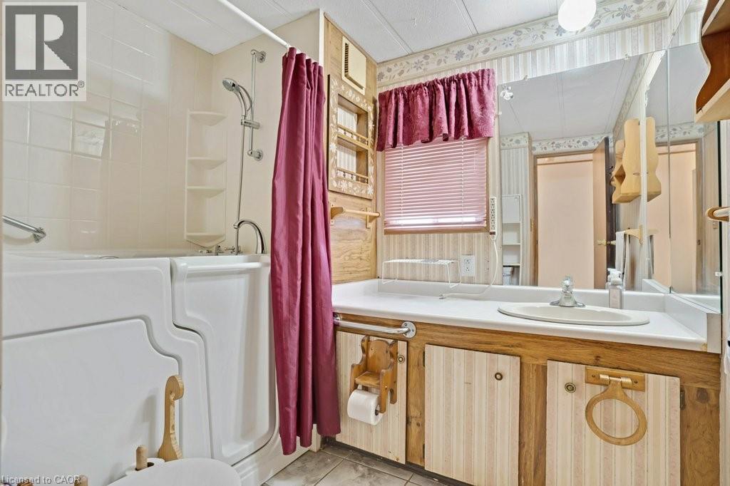 131 Scott Street, Waterloo, Ontario  N2J 4G8 - Photo 17 - 40781474