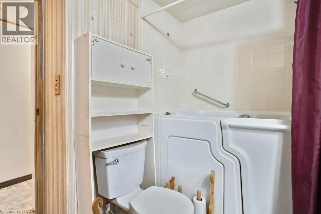 131 Scott Street, Waterloo, Ontario  N2J 4G8 - Photo 18 - 40781474