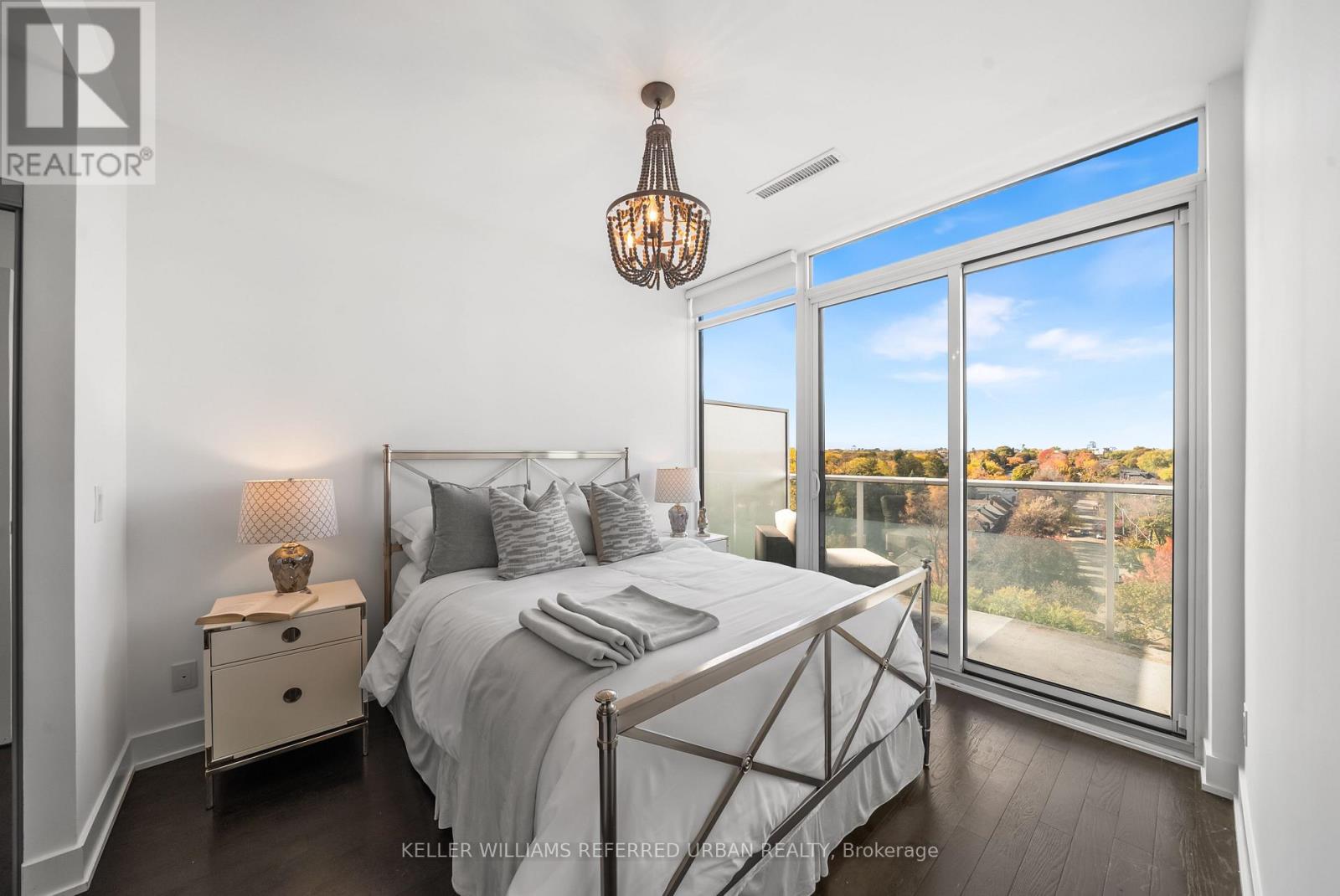 1015 - 3018 Yonge Street, Toronto (Lawrence Park South), Ontario  M4N 0A5 - Photo 14 - C12453916