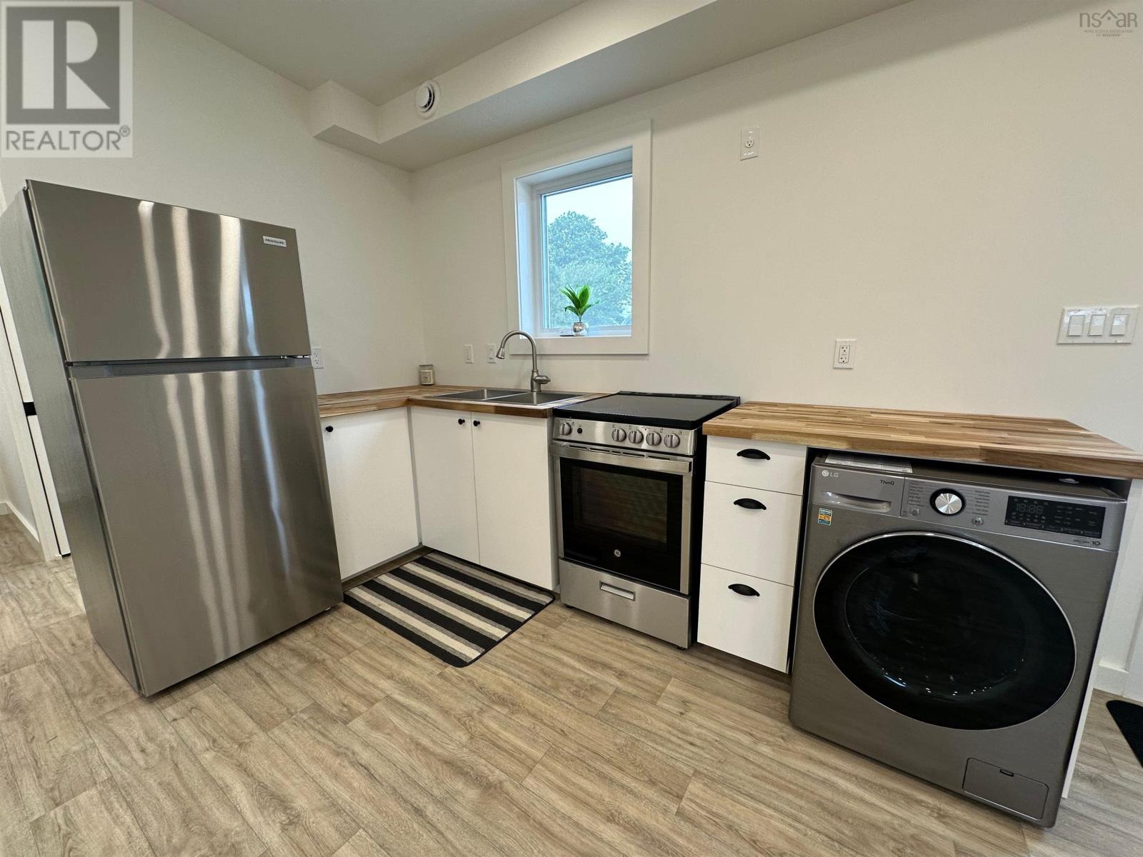 10 Hoben Crescent, Brooklyn, Nova Scotia  B5A 5H8 - Photo 4 - 202520600