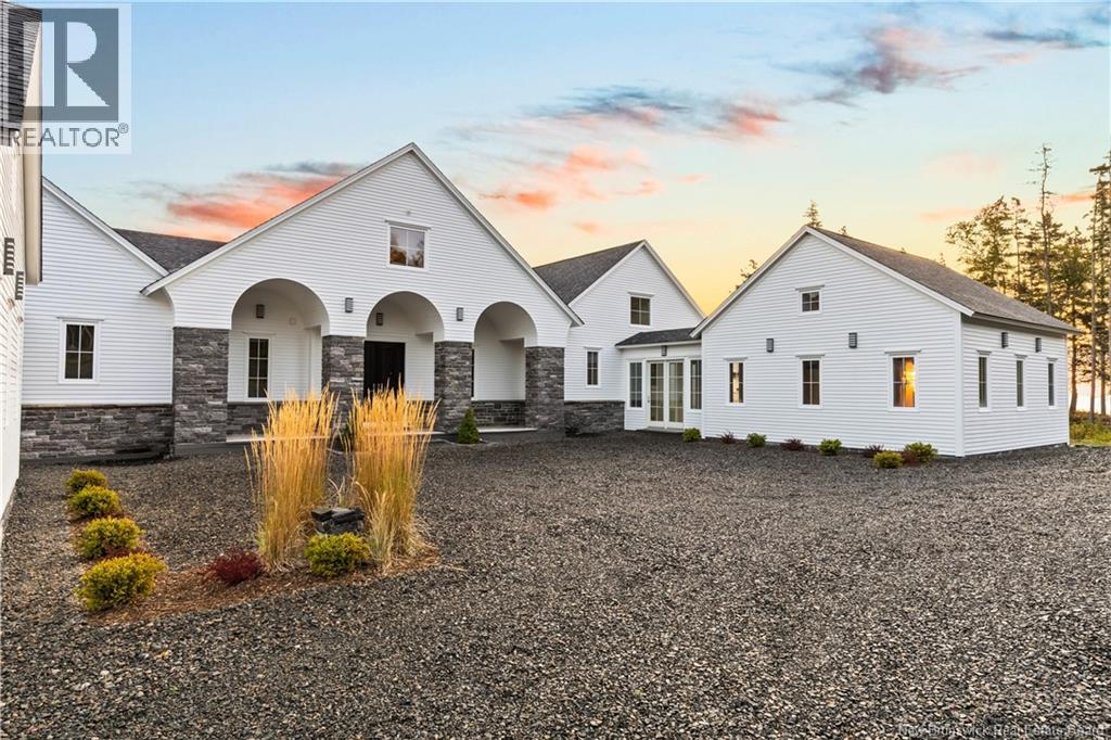 868 Fundy Drive, Wilsons Beach, New Brunswick  E5E 1X5 - Photo 5 - NB128363