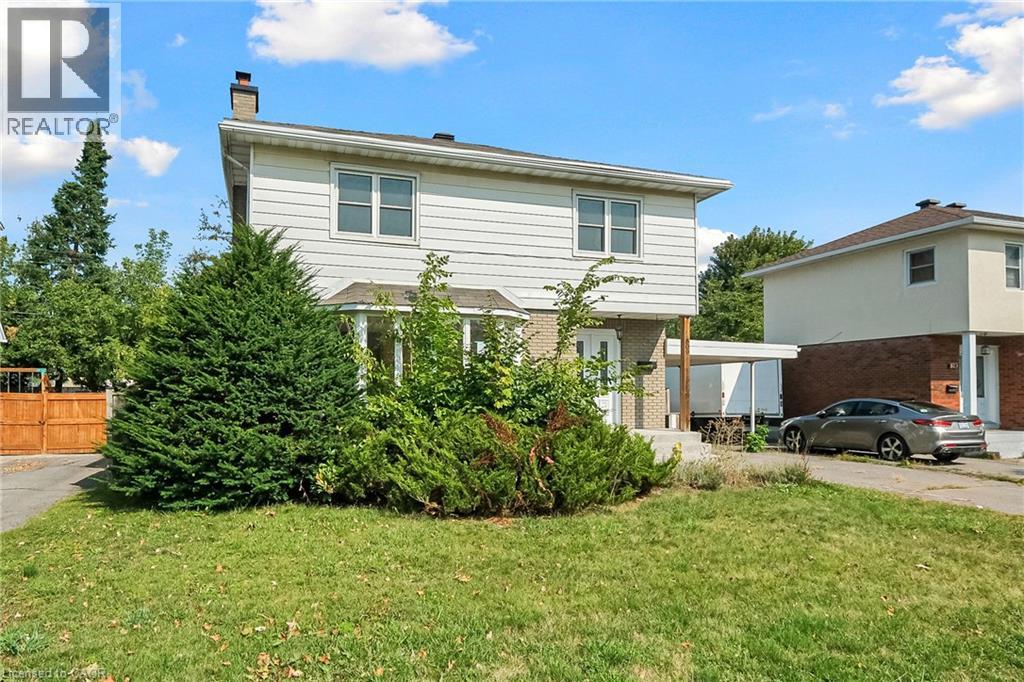 809 Smyth Road, Ottawa, Ontario  K1G 1P2 - Photo 2 - 40768893