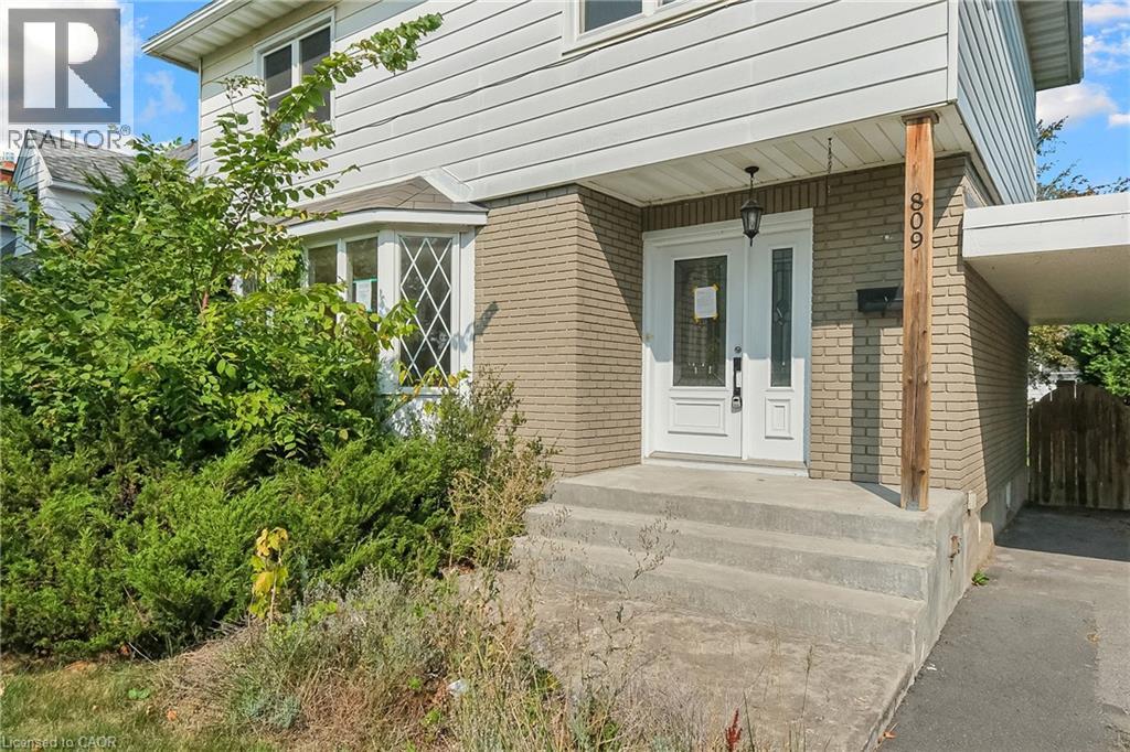 809 Smyth Road, Ottawa, Ontario  K1G 1P2 - Photo 4 - 40768893