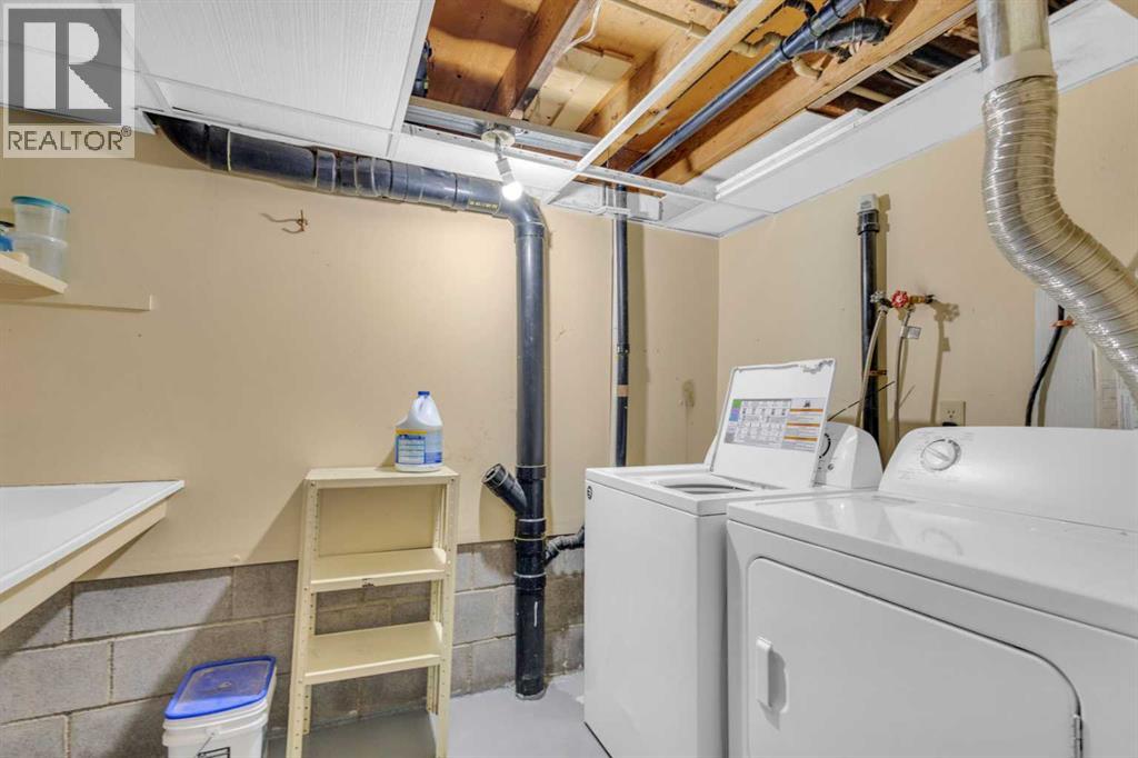 4718 College Avenue, Lacombe, Alberta  T4L 1Z1 - Photo 41 - A2213994