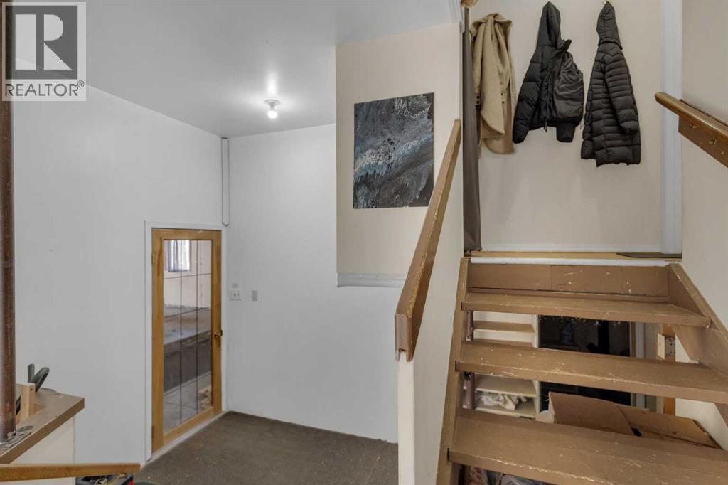 4718 College Avenue, Lacombe, Alberta  T4L 1Z1 - Photo 39 - A2213994