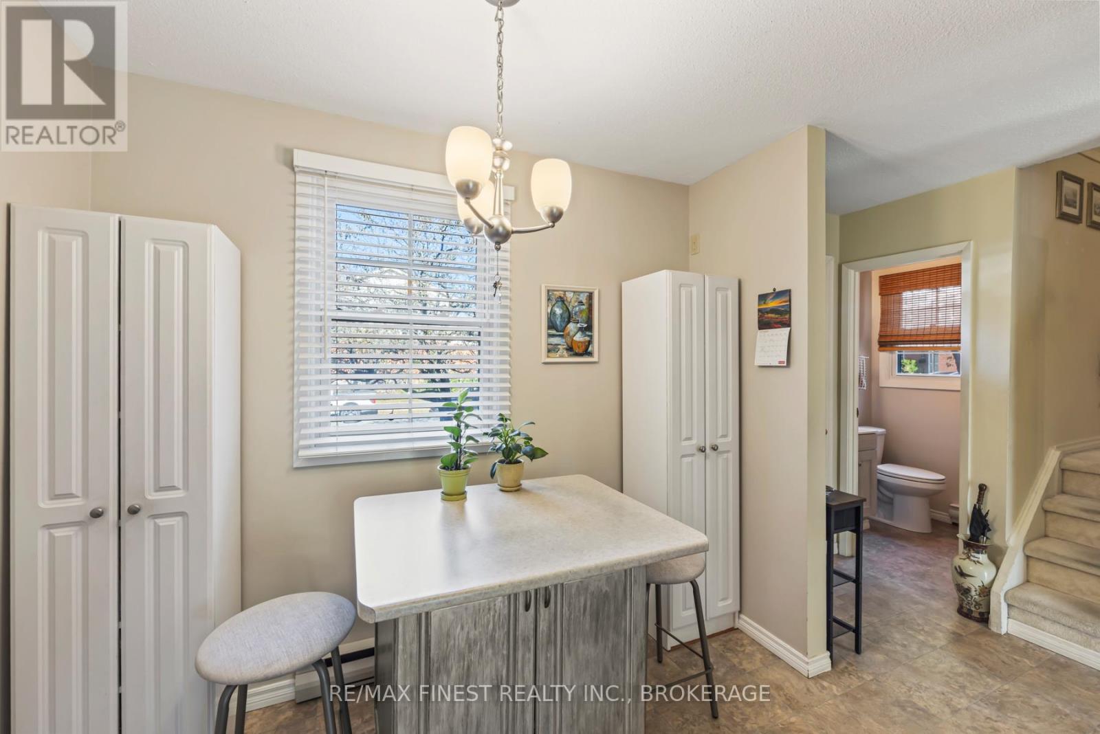 48 - 19 Macpherson Avenue, Kingston (Central City West), Ontario  K7M 6W4 - Photo 18 - X12490542