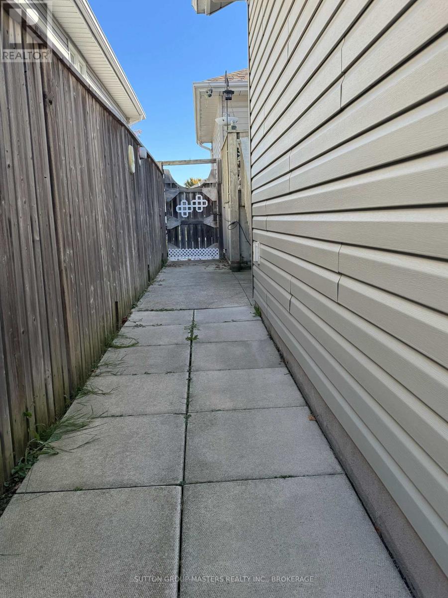 1453 Birchwood Drive, Kingston (City Northwest), Ontario  K7P 3H3 - Photo 8 - X12490702