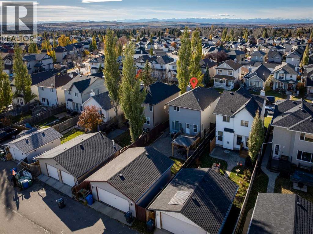 85 Crystal Shores Crescent, Okotoks, Alberta  T1S 2B5 - Photo 34 - A2266485