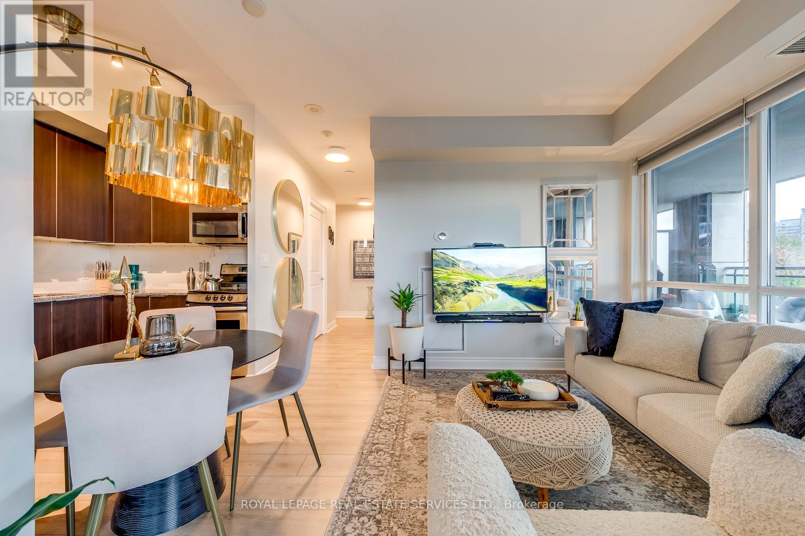 203 - 16 Brookers Lane, Toronto, Ontario  M8V 0A5 - Photo 4 - W12487374