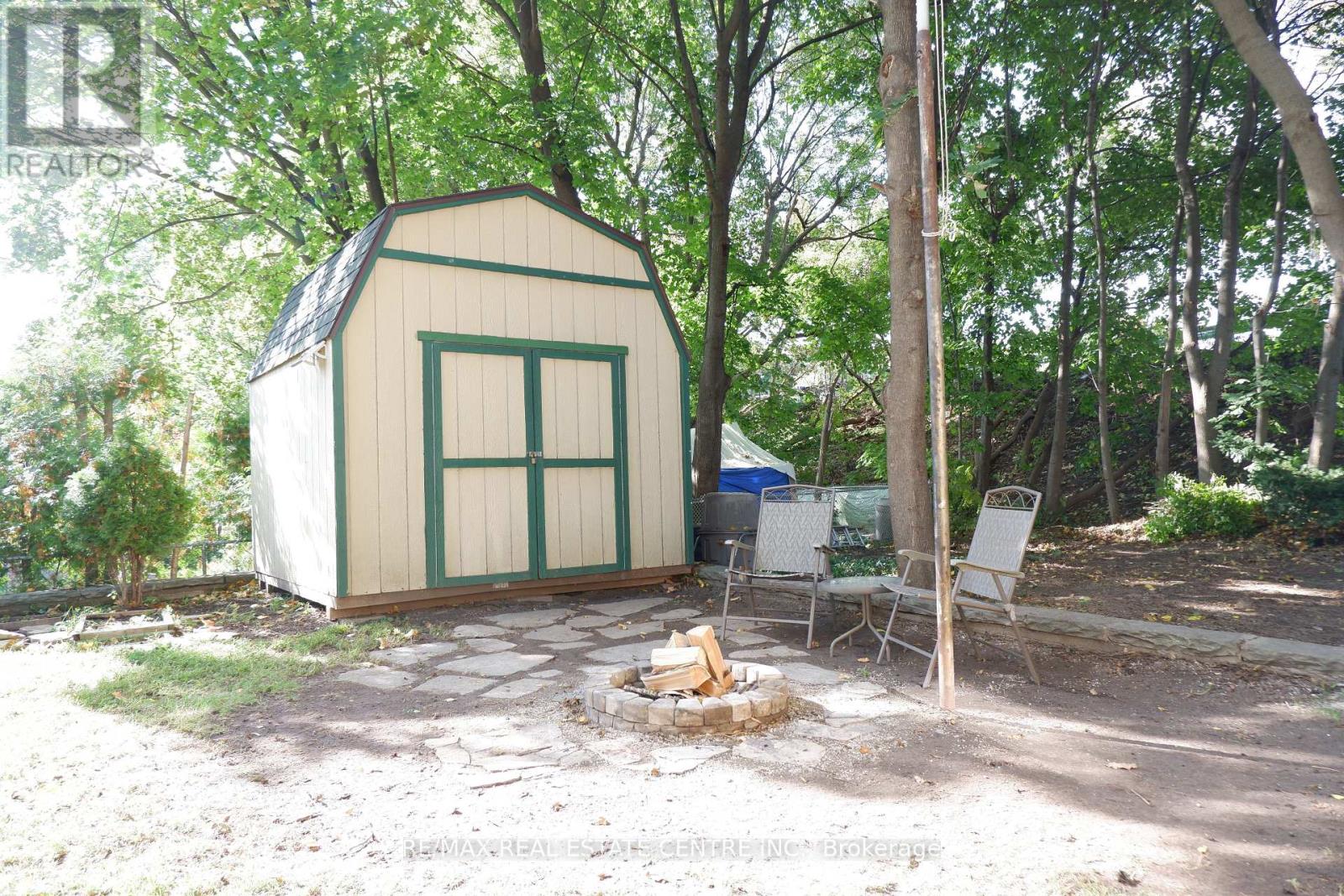 33 King Street, Halton Hills, Ontario  L7G 2G9 - Photo 23 - W12428082