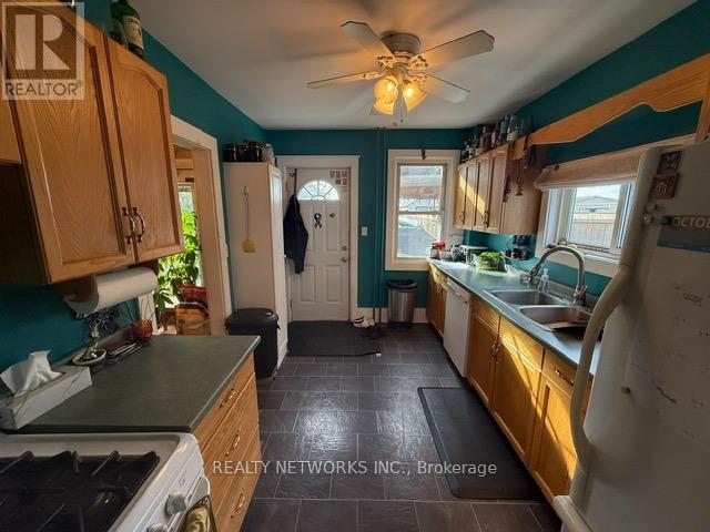 403 James Avenue, Timmins, Ontario P4N 5T1 - Photo 9 - T12490472