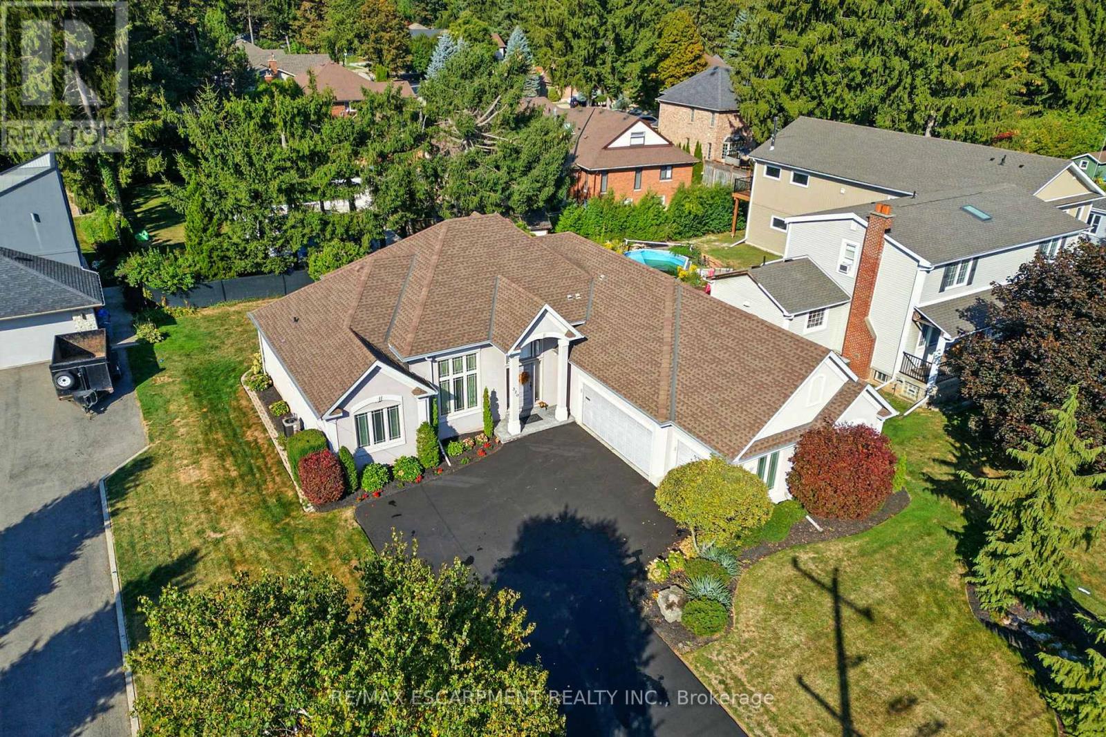 320 Fiddler's Green Road, Hamilton, Ontario  L9G 1X1 - Photo 45 - X12443373