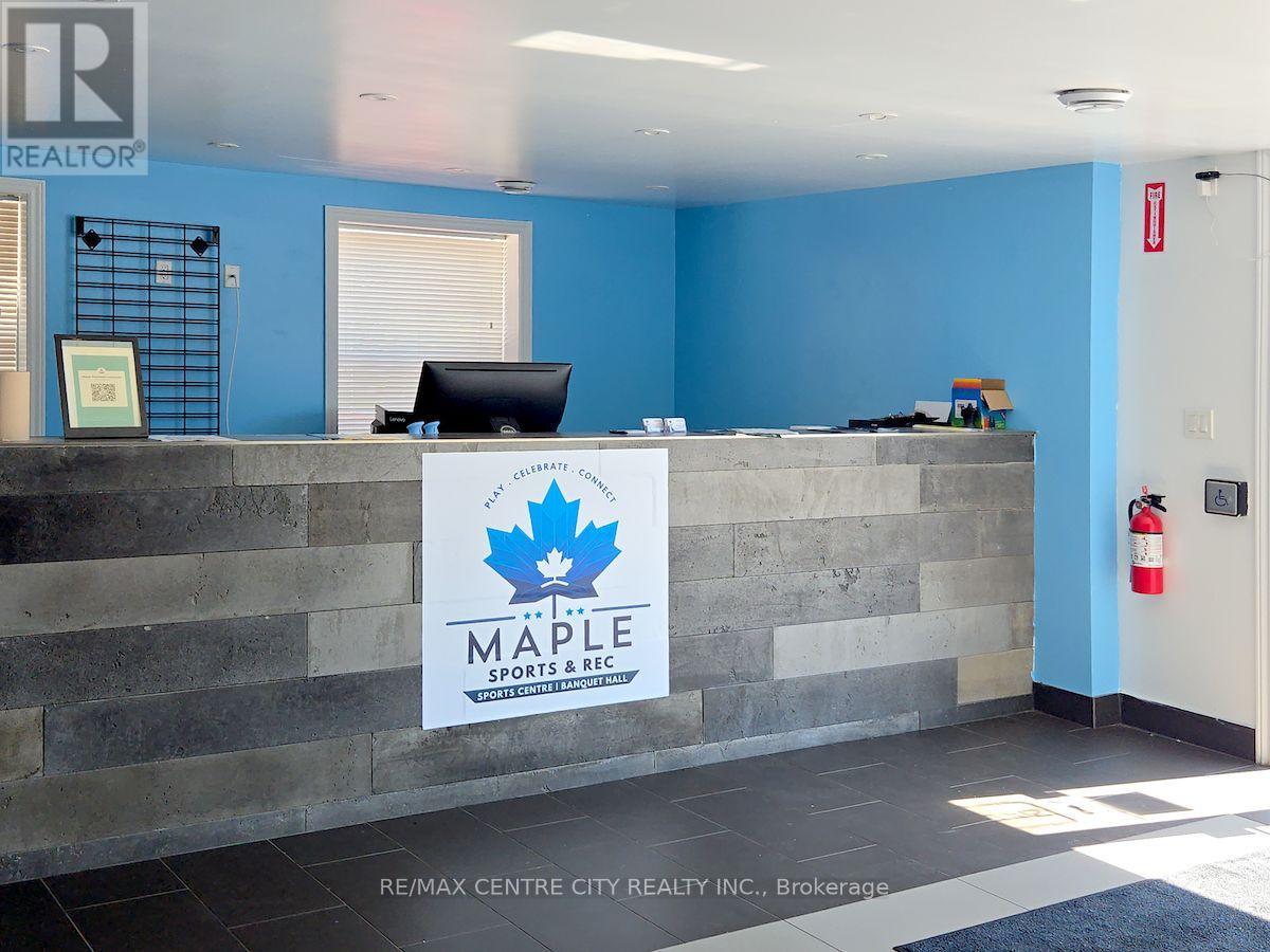 284 Adelaide Street S, London South (South I), Ontario  N5Z 3L1 - Photo 3 - X12490524