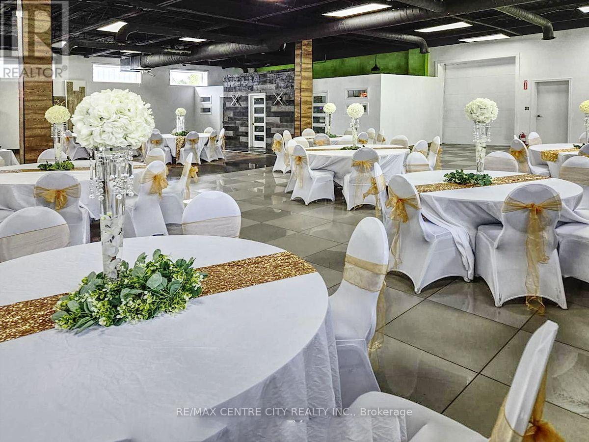 284 Adelaide Street S, London South (South I), Ontario  N5Z 3L1 - Photo 8 - X12490524