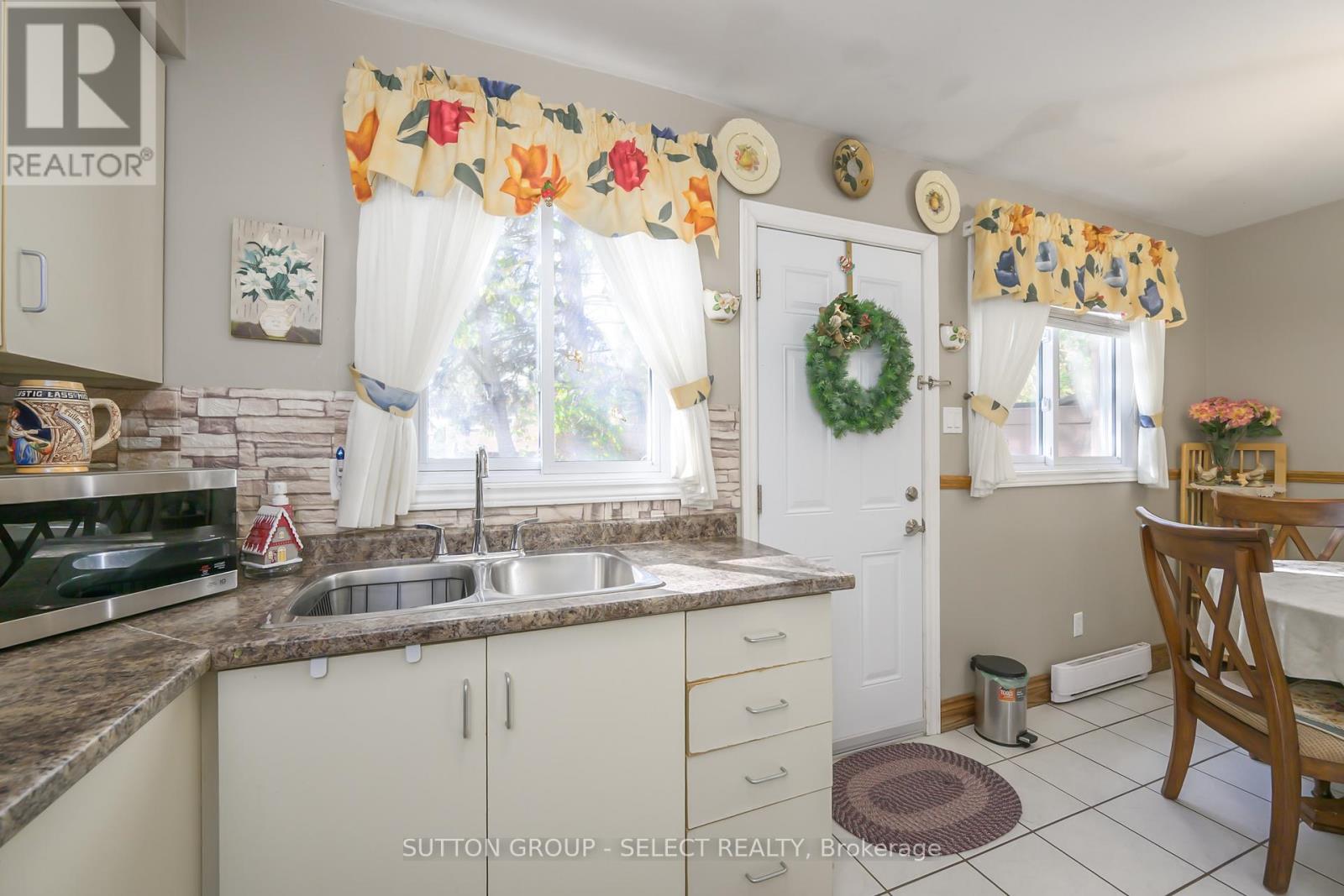 10 - 1215 Cheapside Street, London East (East C), Ontario  N5Y 5J9 - Photo 15 - X12490690