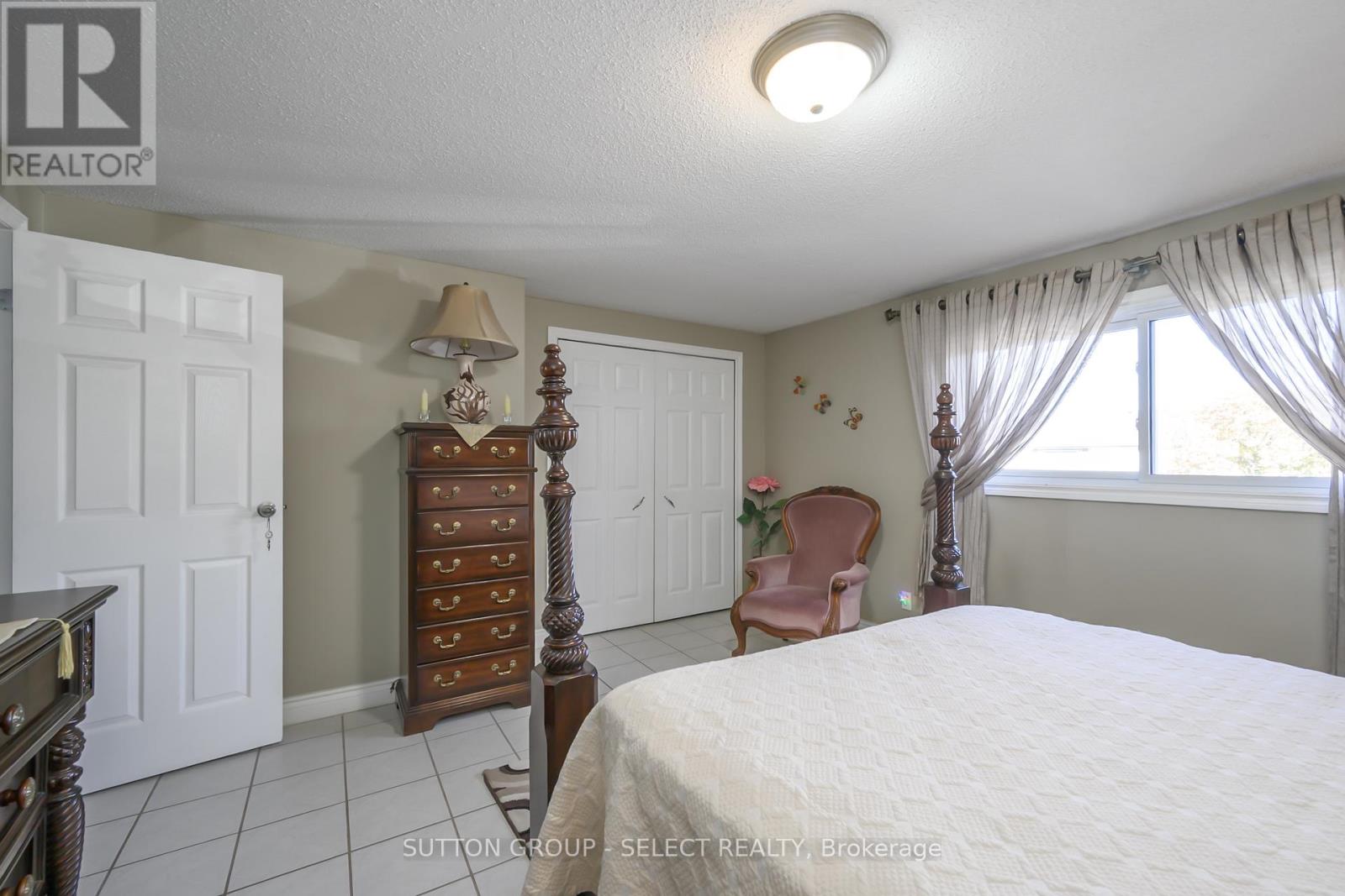 10 - 1215 Cheapside Street, London East (East C), Ontario  N5Y 5J9 - Photo 19 - X12490690