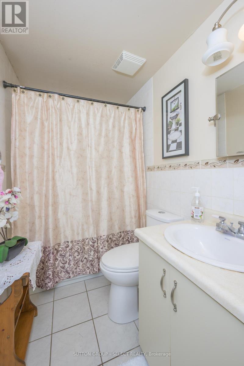 10 - 1215 Cheapside Street, London East (East C), Ontario  N5Y 5J9 - Photo 20 - X12490690